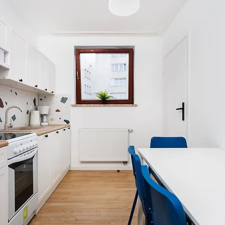 Pretty 4 Bedroom In Center - By Upstairs Cracovia