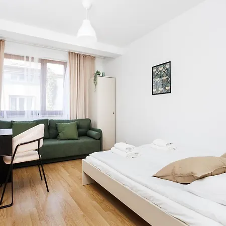 公寓 Pretty 4 Bedroom In Center - By Upstairs